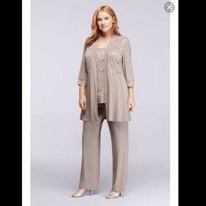 David’s Bridal Three Piece Pant Suit +Size